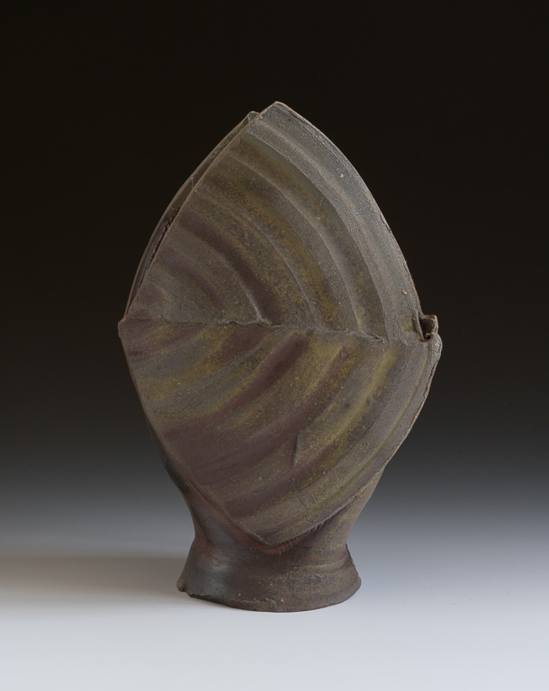 Shield Vase (view a)h 9"  w 6"  d 3.5"